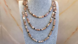 Small Hematite + Sunstone Necklace handmade in Rome 165 cm / 66"